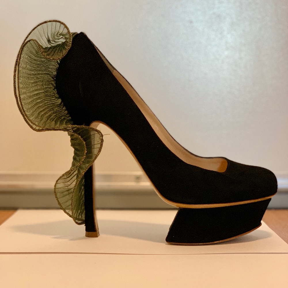 Nicholas Kirkwood Pumps